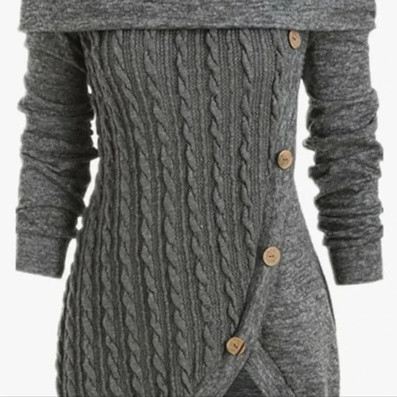 Dressfo Sweater - Picture 1 of 3